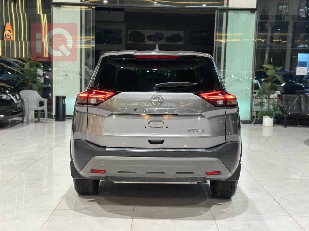 Nissan Rogue